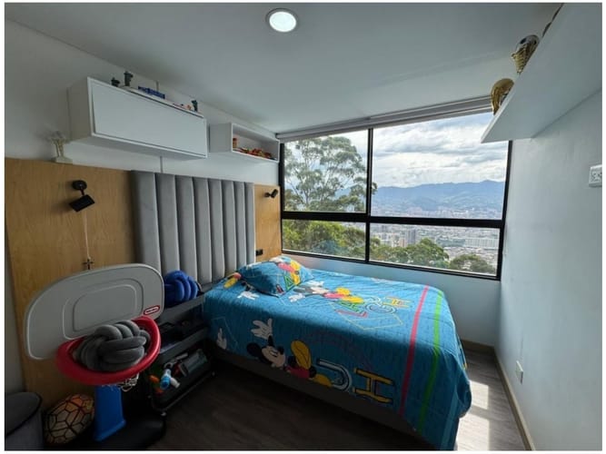 Apartamento de 3 alcobas en venta en El Poblado, Medellín, 88 m² · foto 15 de 24