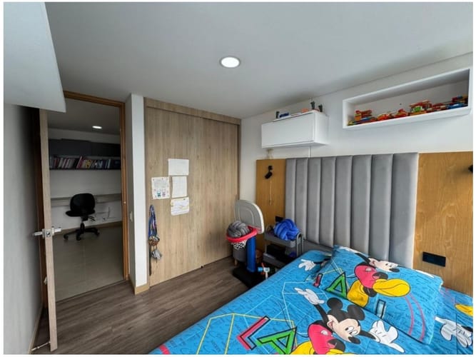 Apartamento de 3 alcobas en venta en El Poblado, Medellín, 88 m² · foto 16 de 24