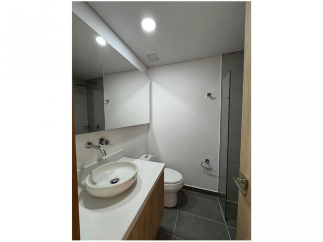 Apartamento de 3 alcobas en venta en El Poblado, Medellín, 88 m² · foto 17 de 24