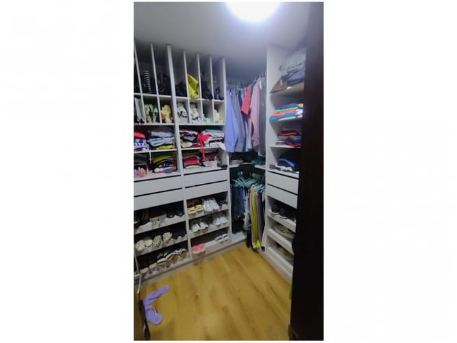 Apartamento de 3 alcobas en venta en El Poblado, Medellín, 151 m² · foto 22 de 24