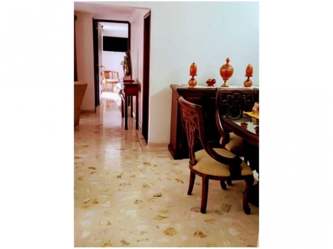 Apartamento de 3 alcobas en venta en Laureles, Medellín, 81 m² · foto 8 de 24