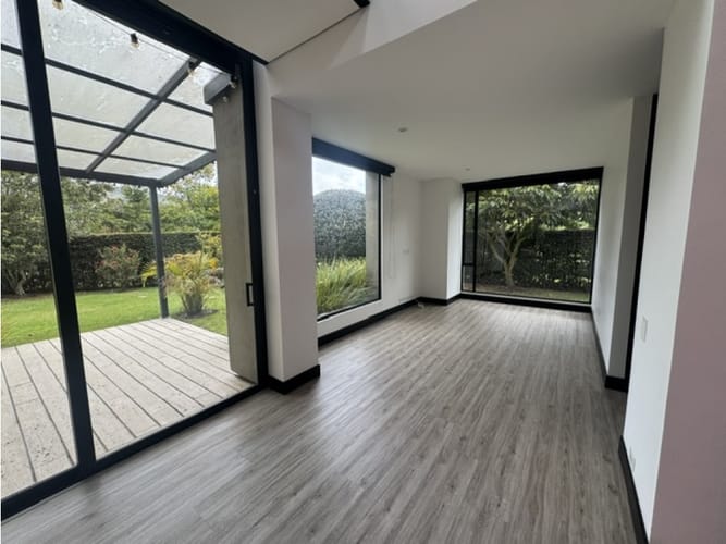 Casa de 3 alcobas en venta en Pueblo Viejo, Cota, 207 m² · foto 5 de 24