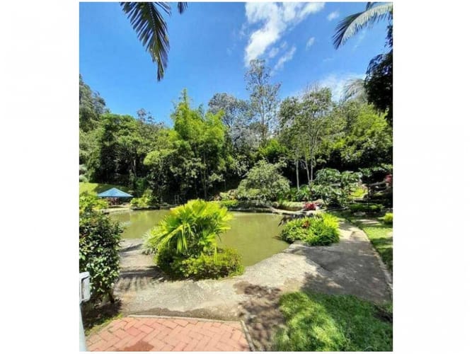 Apartamento de 3 alcobas en venta en Laureles, Medellín, 81 m² · foto 23 de 24