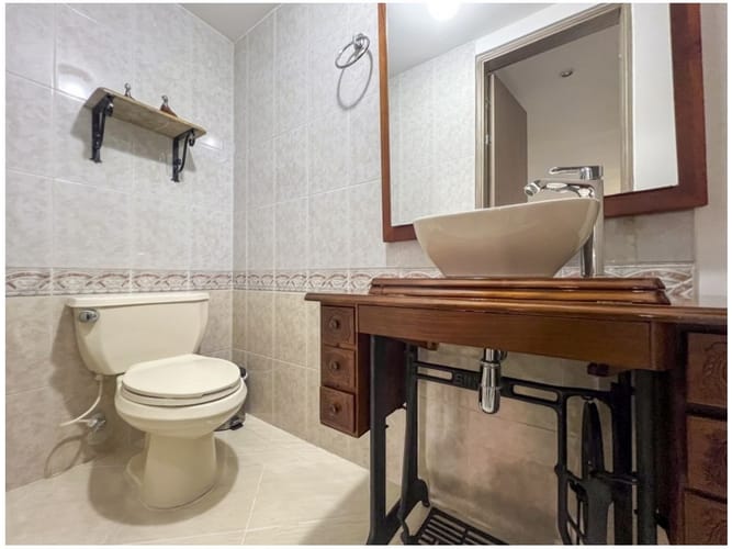 Casa de 4 alcobas en venta en El Poblado, Medellín, 200 m² · foto 15 de 24