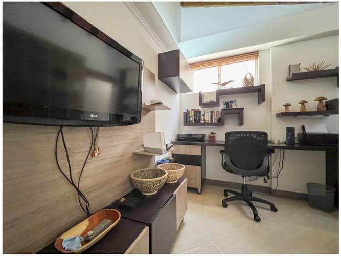 Casa de 4 alcobas en venta en El Poblado, Medellín, 200 m² · foto 17 de 24