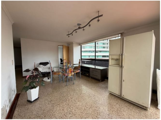 Apartamento en venta en El Poblado, Medellín · foto 3 de 17
