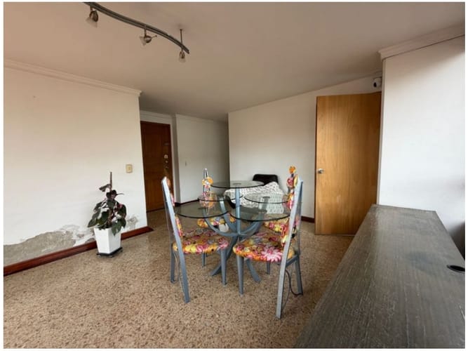 Apartamento en venta en El Poblado, Medellín · foto 4 de 17
