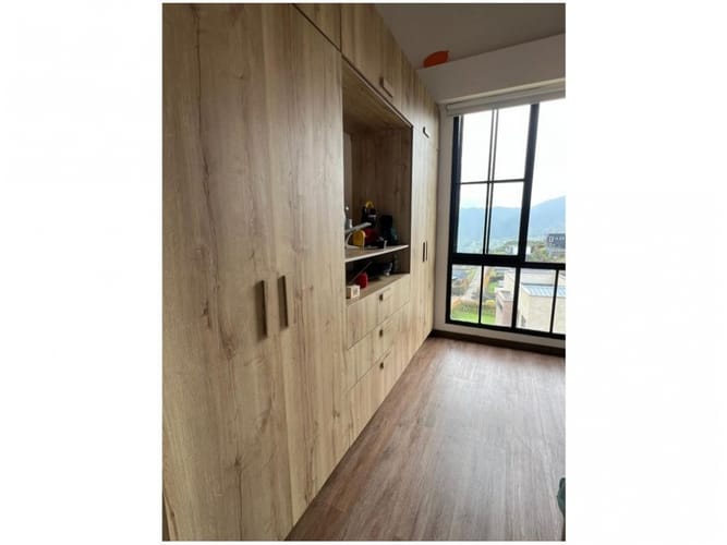 Casa de 4 alcobas en venta en Loma Del Escobero, El Retiro, 245 m² · foto 15 de 20