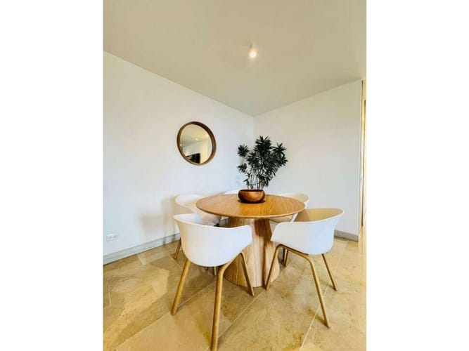 Apartamento de 3 alcobas en venta en El Poblado, Medellín, 145 m² · foto 5 de 5