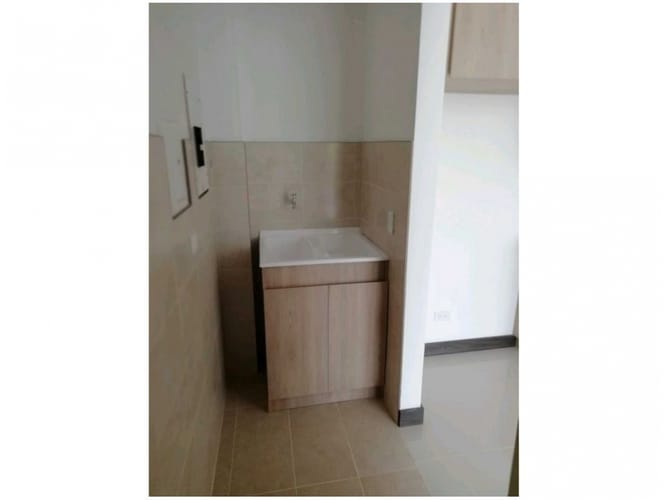 Apartamento de 3 alcobas en venta en Santa Elena, Medellín, 86 m² · foto 7 de 8