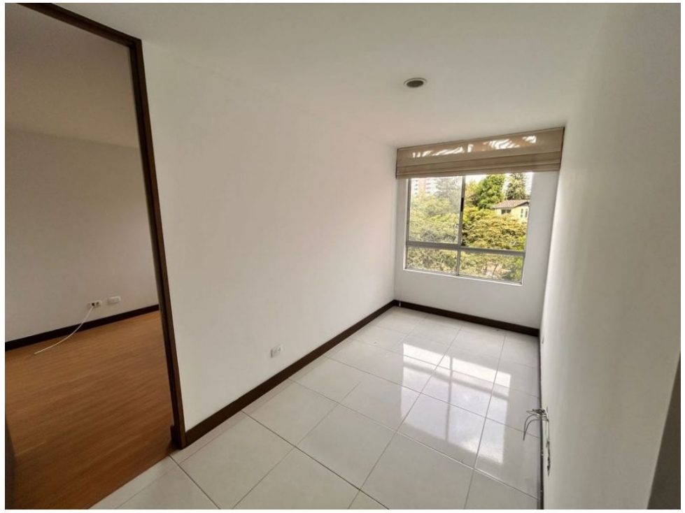 Apartamento en venta en Loma Del Esmeraldal, Envigado · foto 7 de 16