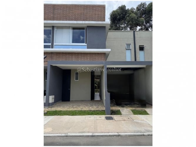 Casa de 3 alcobas en venta en La Ceja, 147 m² · foto 15 de 17