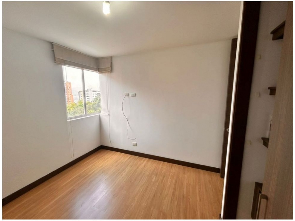 Apartamento en venta en Loma Del Esmeraldal, Envigado · foto 12 de 16