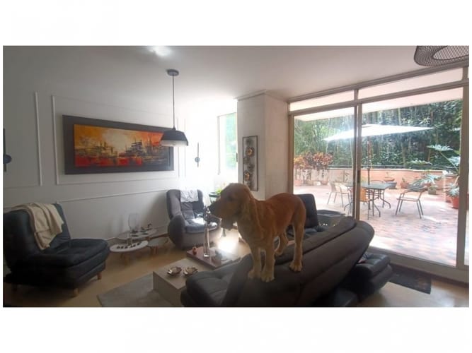 Apartamento de 3 alcobas en venta en Castropol, Medellín, 319 m² · foto 7 de 24