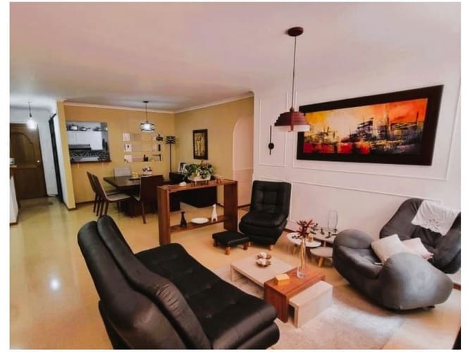 Apartamento de 3 alcobas en venta en Castropol, Medellín, 319 m² · foto 10 de 24