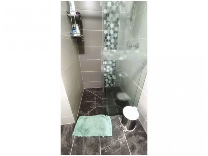 Apartamento de 3 alcobas en venta en Castropol, Medellín, 319 m² · foto 23 de 24