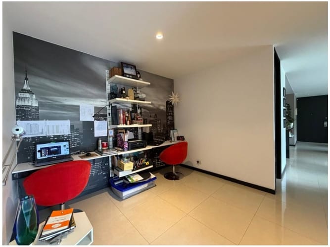 Apartamento de 2 alcobas en venta en El Poblado, Medellín, 150 m² · foto 19 de 24