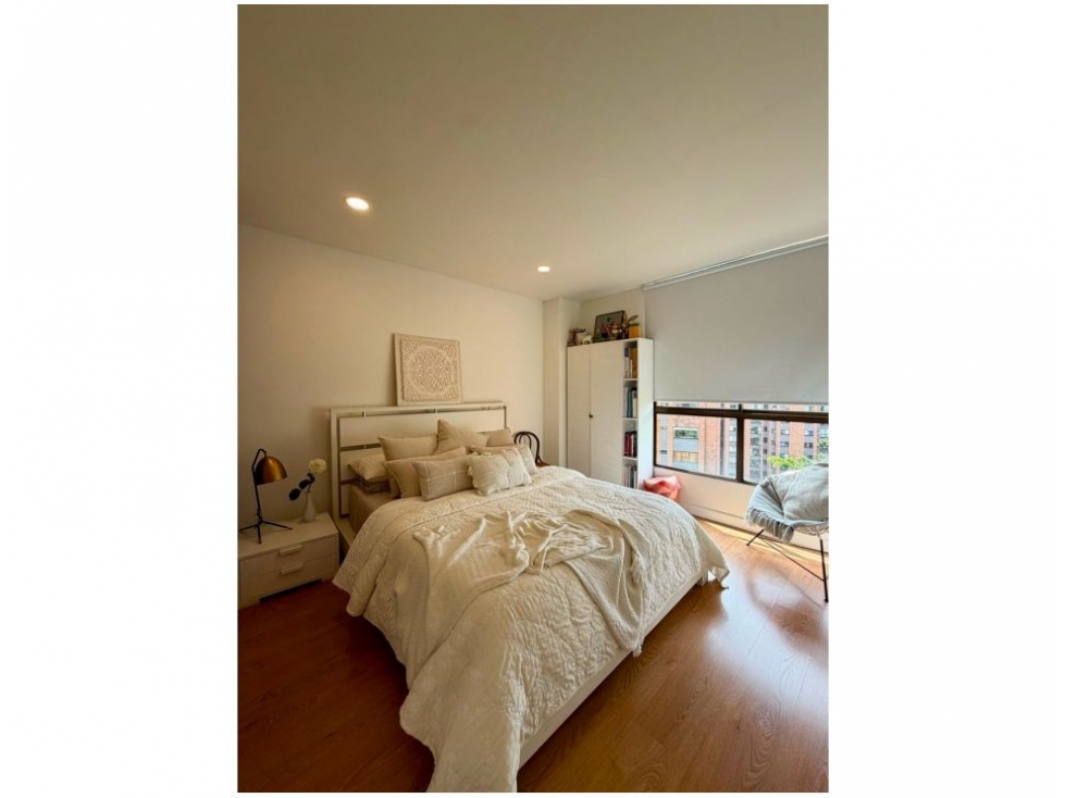 Apartamento en venta en El Poblado, Medellín · foto 9 de 24
