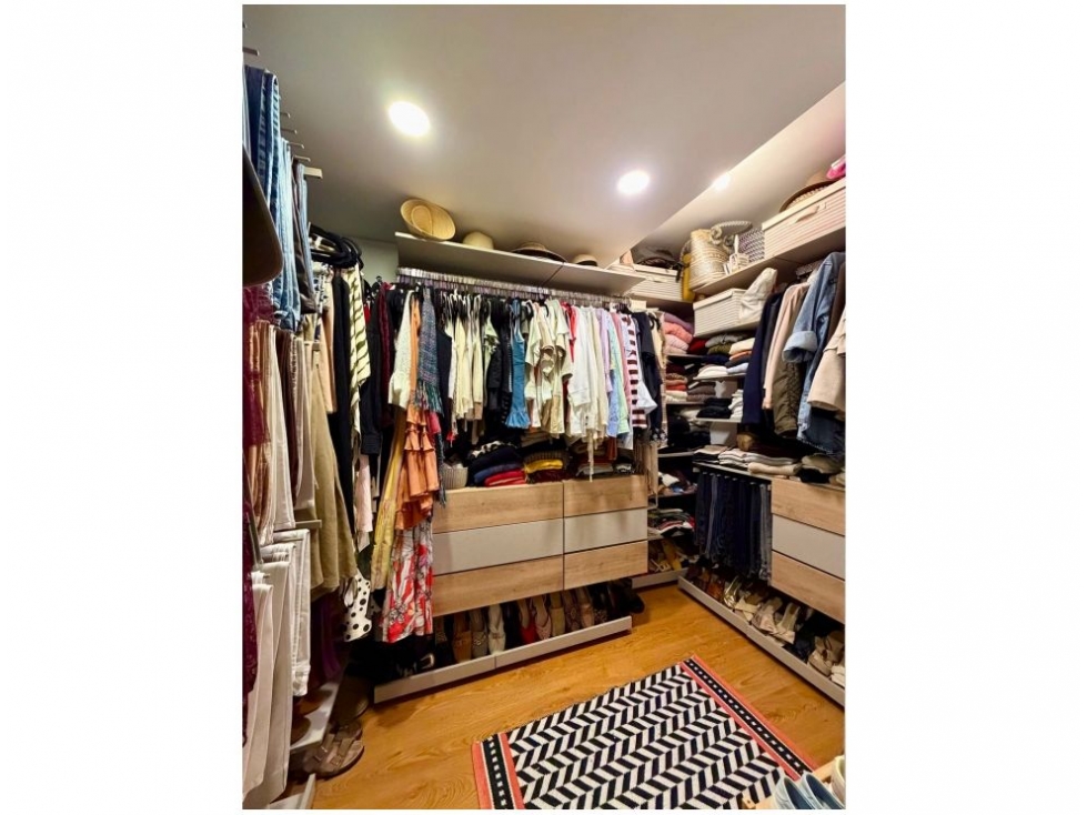 Apartamento en venta en El Poblado, Medellín · foto 15 de 24