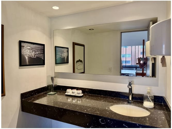 Apartamento de 2 alcobas en venta en Las Lomas, Medellín, 152 m² · foto 14 de 19