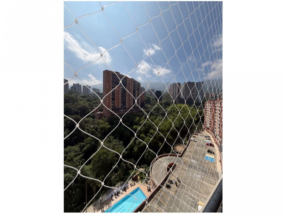 Apartamento en venta en Cumbres, Envigado · foto 2 de 14