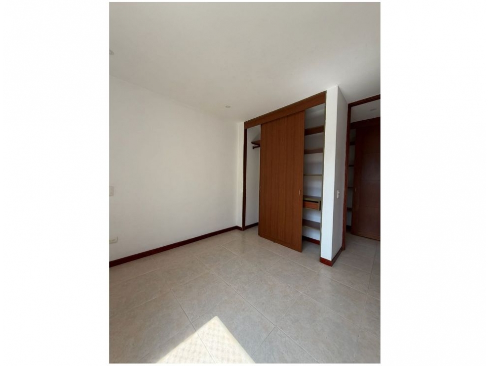 Apartamento en venta en Cumbres, Envigado · foto 7 de 14