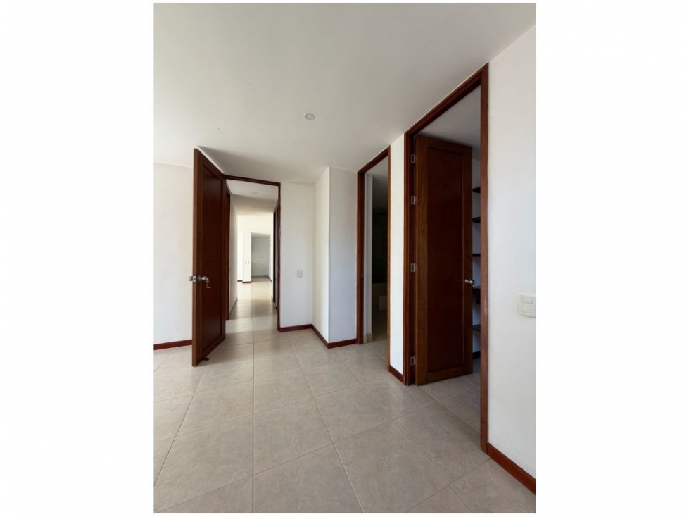 Apartamento en venta en Cumbres, Envigado · foto 10 de 14