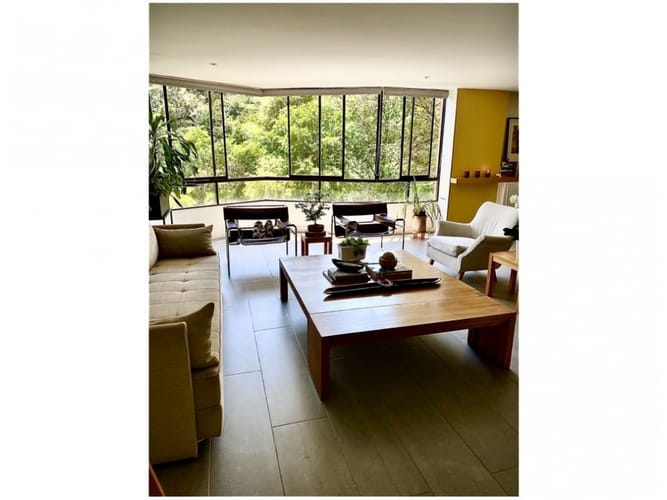 Apartamento de 2 alcobas en venta en Manila, Medellín, 180 m² · foto 3 de 9