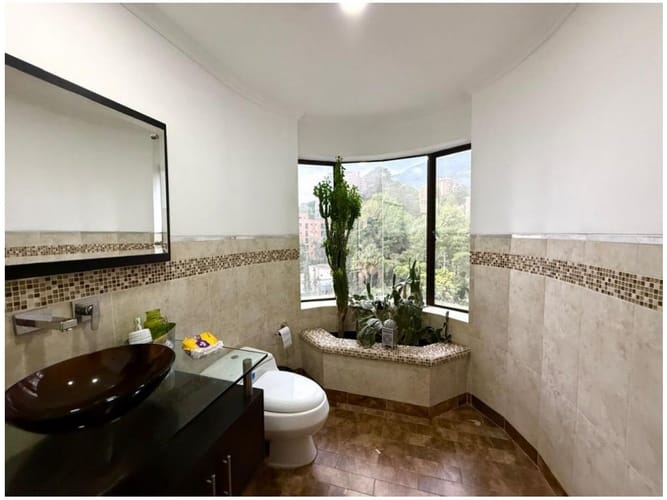 Apartamento de 5 alcobas en venta en El Poblado, Envigado, 590 m² · foto 21 de 21