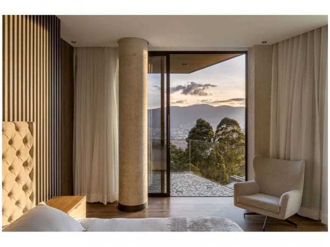 Casa de 4 alcobas en venta en El Poblado, Medellín, 752 m² · foto 8 de 24