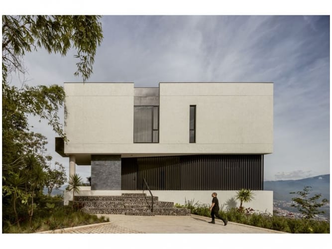 Casa de 4 alcobas en venta en El Poblado, Medellín, 752 m² · foto 14 de 24