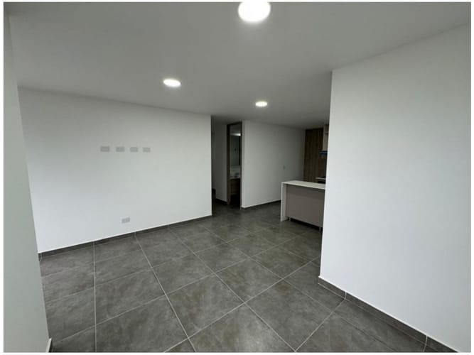 Apartamento de 3 alcobas en venta en Las Lomitas, Sabaneta, 84 m² · foto 5 de 20