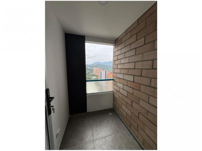 Apartamento de 3 alcobas en venta en Las Lomitas, Sabaneta, 84 m² · foto 19 de 20