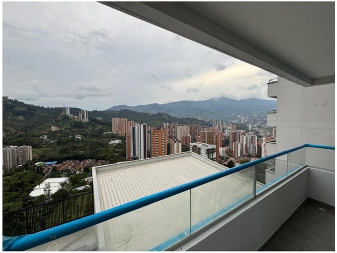 Apartamento de 3 alcobas en venta en Las Lomitas, Sabaneta, 84 m² · foto 20 de 20