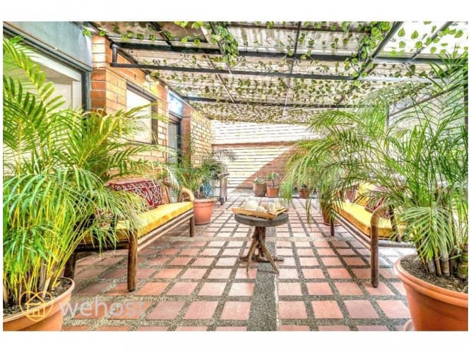 Apartamento de 4 alcobas en venta en El Poblado, Medellín, 155 m² · foto 8 de 18