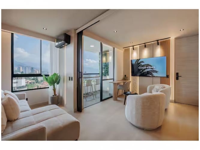 Apartamento de 2 alcobas en venta en El Poblado, Medellín, 62 m² · foto 12 de 24
