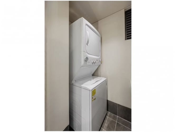 Apartamento de 2 alcobas en venta en El Poblado, Medellín, 62 m² · foto 16 de 24