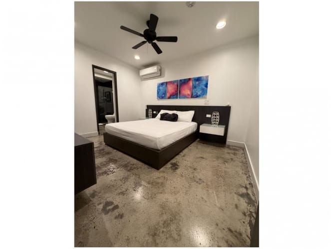 Casa de 11 alcobas en venta en Manila, Medellín, 450 m² · foto 13 de 19