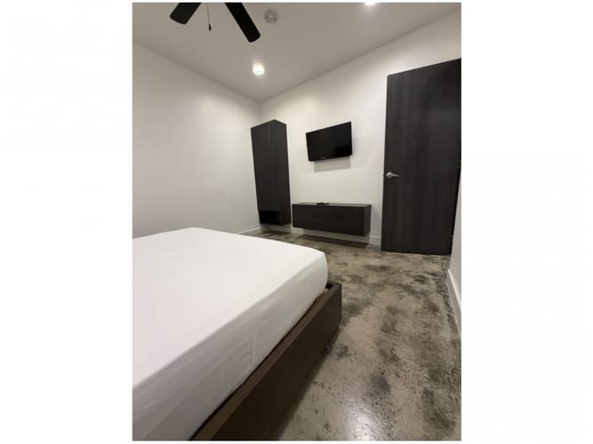 Casa de 11 alcobas en venta en Manila, Medellín, 450 m² · foto 16 de 19