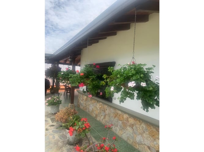Casa de 3 alcobas en venta en El Carmen De Viboral, Medellín, 150 m² · foto 6 de 6