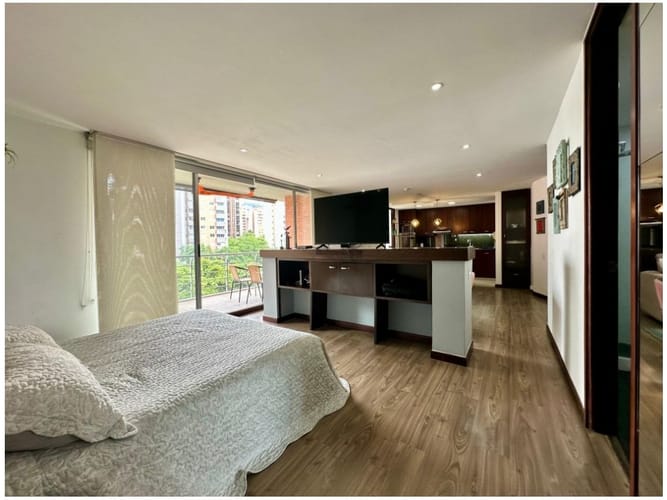 Apartaestudio en venta en El Poblado, Medellín, 72 m² · foto 15 de 20