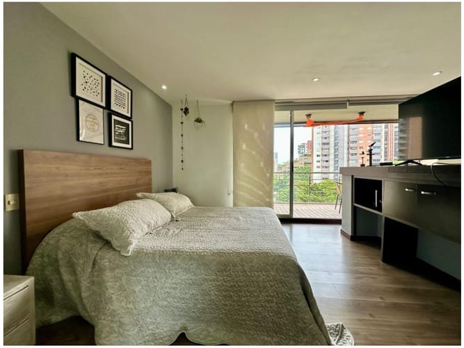 Apartaestudio en venta en El Poblado, Medellín, 72 m² · foto 18 de 20
