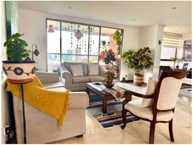 Apartamento de 3 alcobas en venta en Los Balsos, Medellín, 178 m² · foto 5 de 21