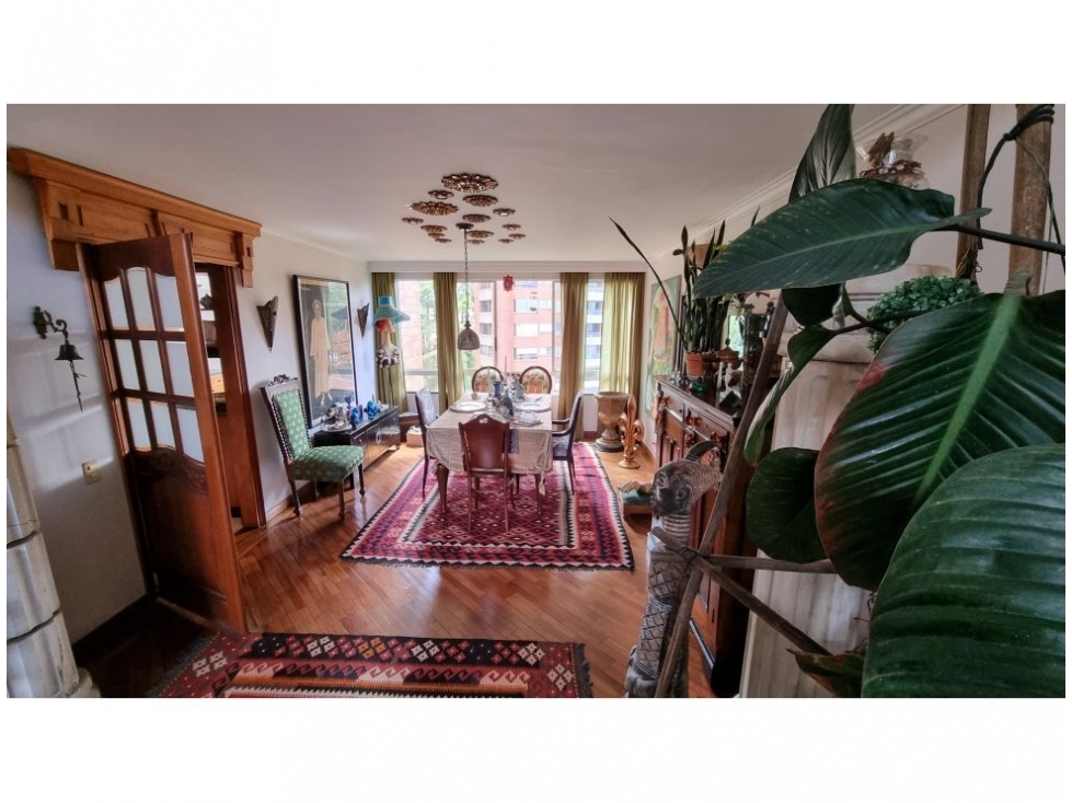 Apartamento en venta en El Poblado, Medellín · foto 3 de 24