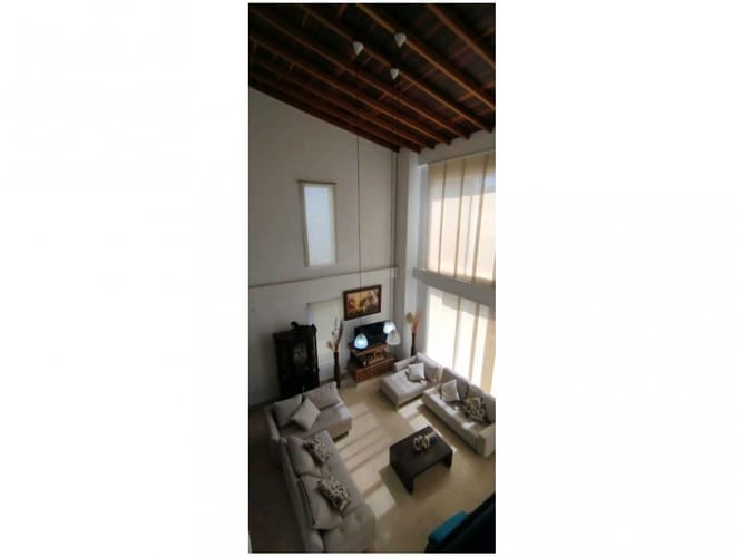 Casa de 5 alcobas en venta en El Porvenir, Rionegro, 428 m² · foto 18 de 24