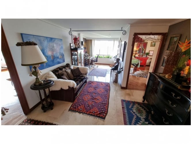 Apartamento en venta en El Poblado, Medellín · foto 11 de 24