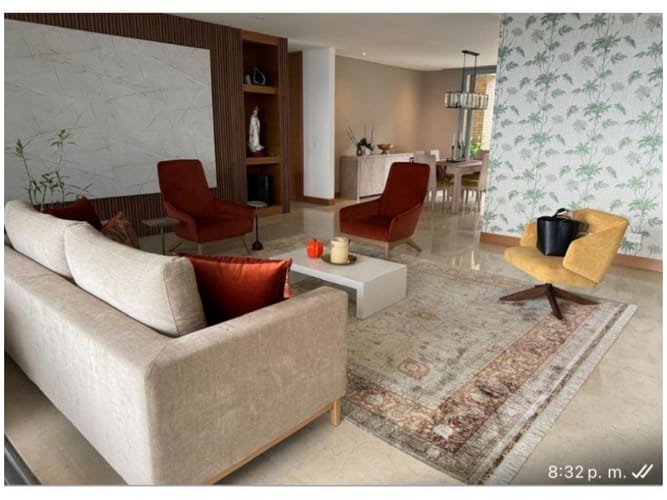 Apartamento de 3 alcobas en venta en El Poblado, Medellín, 298 m² · foto 2 de 24