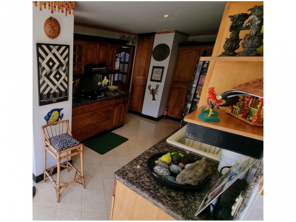 Apartamento en venta en El Poblado, Medellín · foto 21 de 24