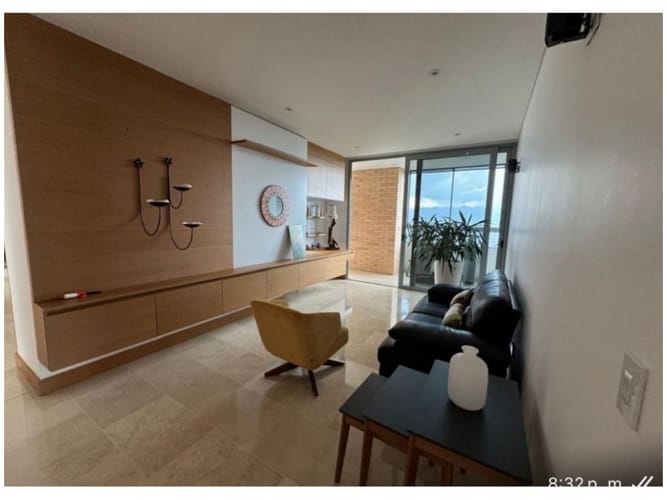 Apartamento de 3 alcobas en venta en El Poblado, Medellín, 298 m² · foto 5 de 24