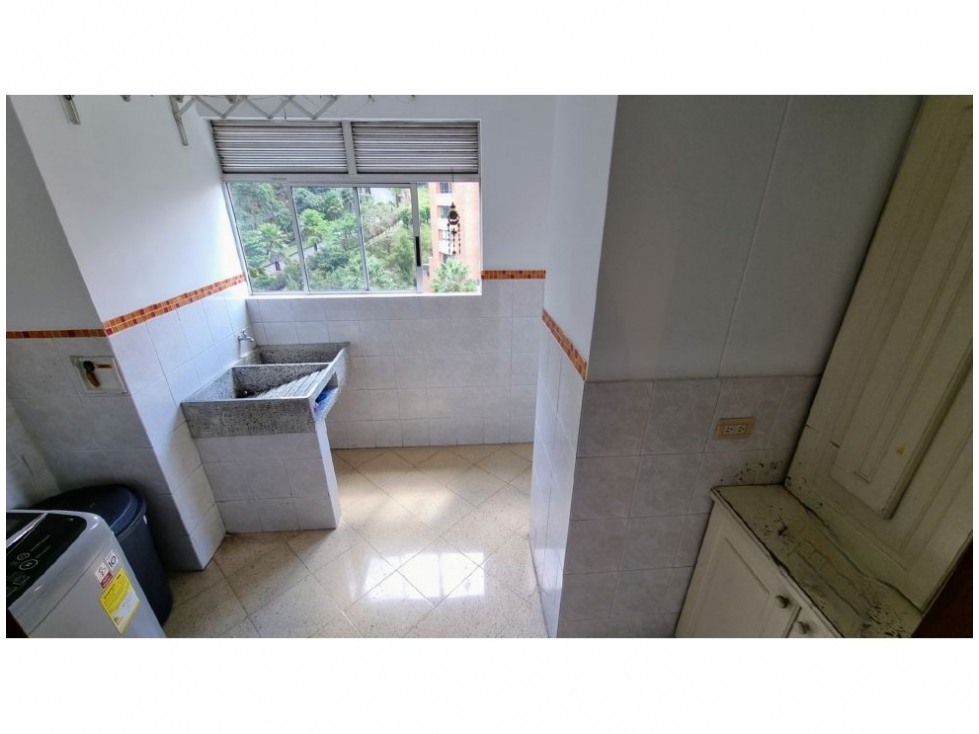 Apartamento en venta en El Poblado, Medellín · foto 24 de 24